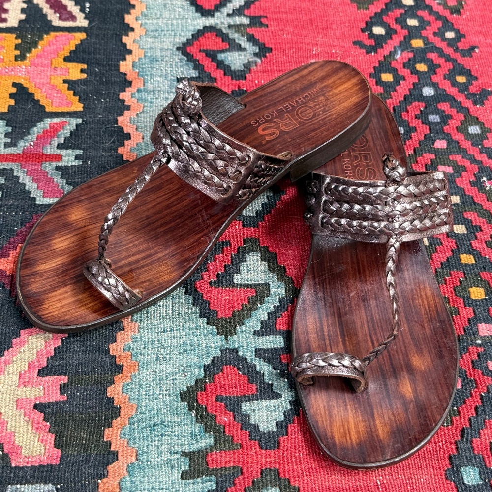 Michael Kors Kolhapuri Sandals